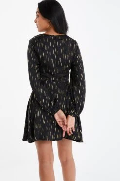 Petite Black Metallic Stripe Skater Dress -Glamourista 00100035651 XB