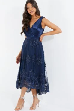 Navy Embroidered Dip Hem Dress -Glamourista 00100036183 XS