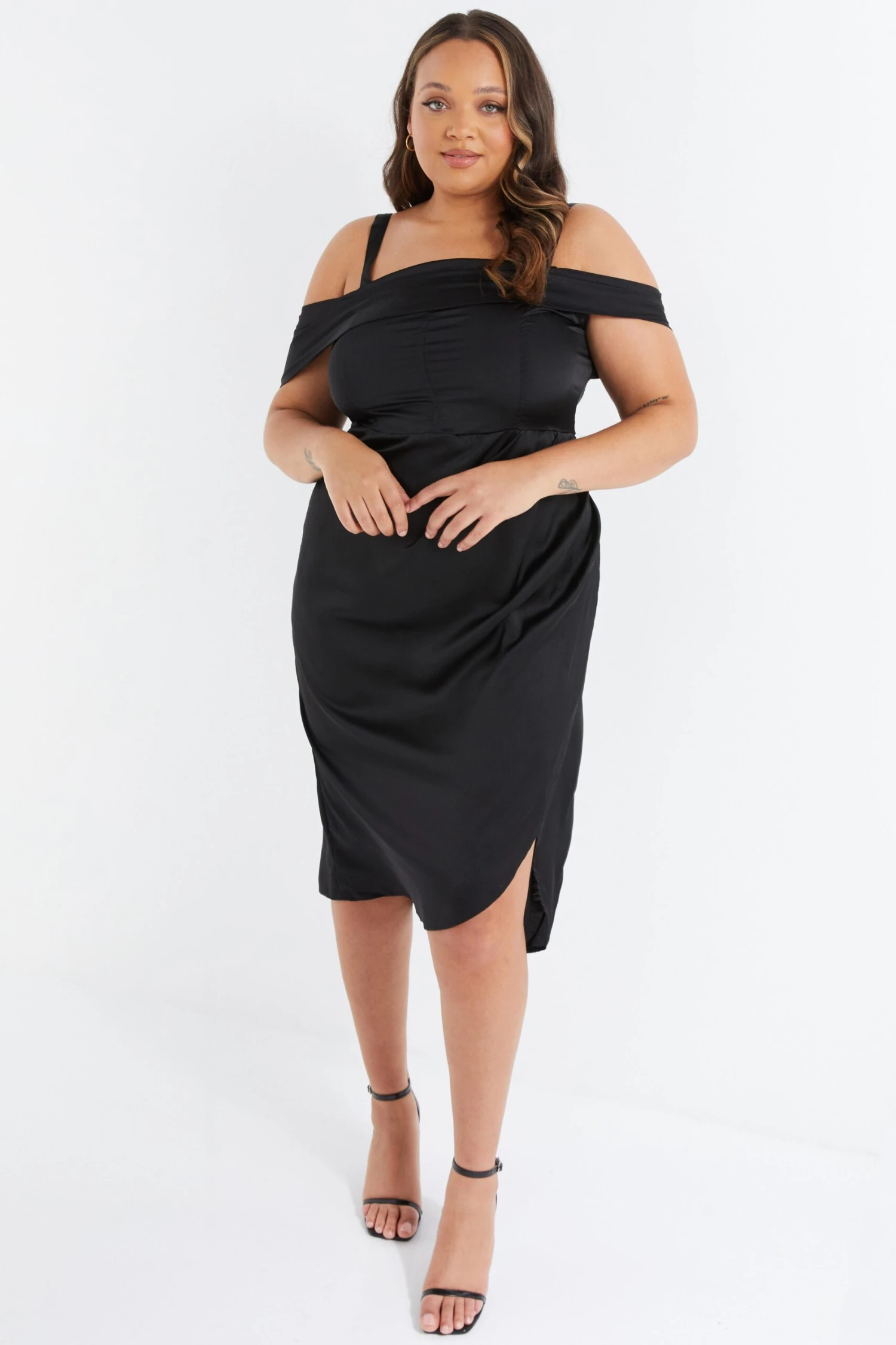 Curve Black Satin Ruched Midi Dress 2 Curve Black Satin Ruched Midi Dress - Image 2