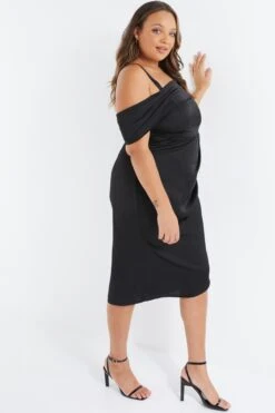 Curve Black Satin Ruched Midi Dress 9 Curve Black Satin Ruched Midi Dress -Glamourista 00100036344 XS