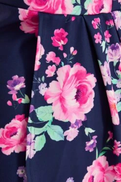 Curve Navy Floral Halter Neck Midi Dress -Glamourista 00100038383 ZS