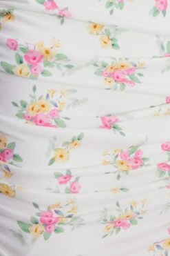 White Ditsy Floral Ruched Mini Dress -Glamourista 00100038656 ZS