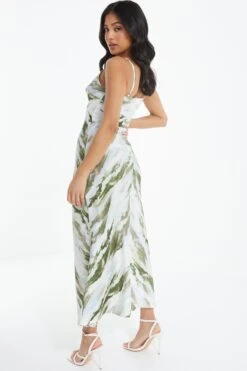 Petite Green Marble Print Satin Midaxi Dress -Glamourista 00100039109 XB