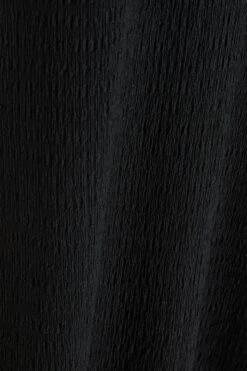 Black Halterneck Textured Maxi Dress -Glamourista 00100039495 ZS